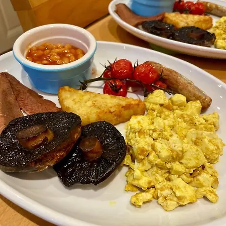 Lacet House 4* אמבלסייד