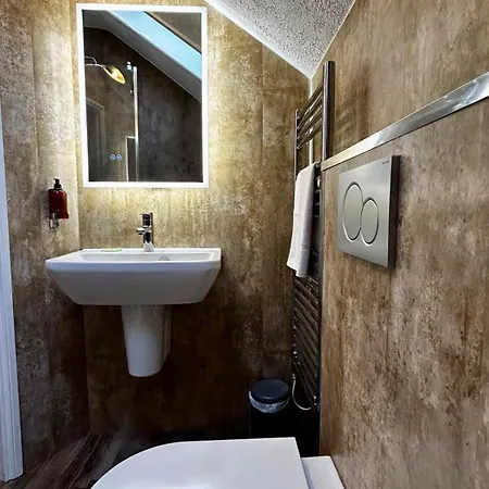 Lacet House Bed & Breakfast