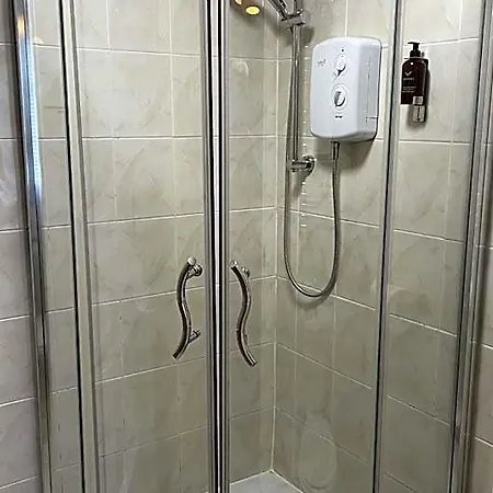 Lacet House 4*