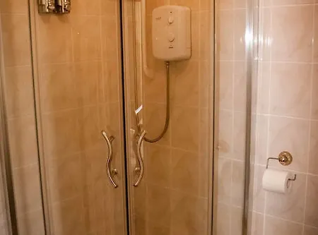 Lacet House 4*