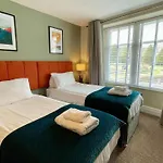 Lacet House Bed & Breakfast 4*